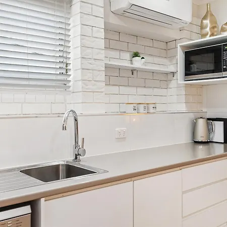 Comfortable & Convenient Coastal Studio Maroochydore Exterior photo