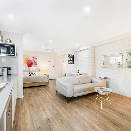 Comfortable & Convenient Coastal Studio Maroochydore Exterior photo