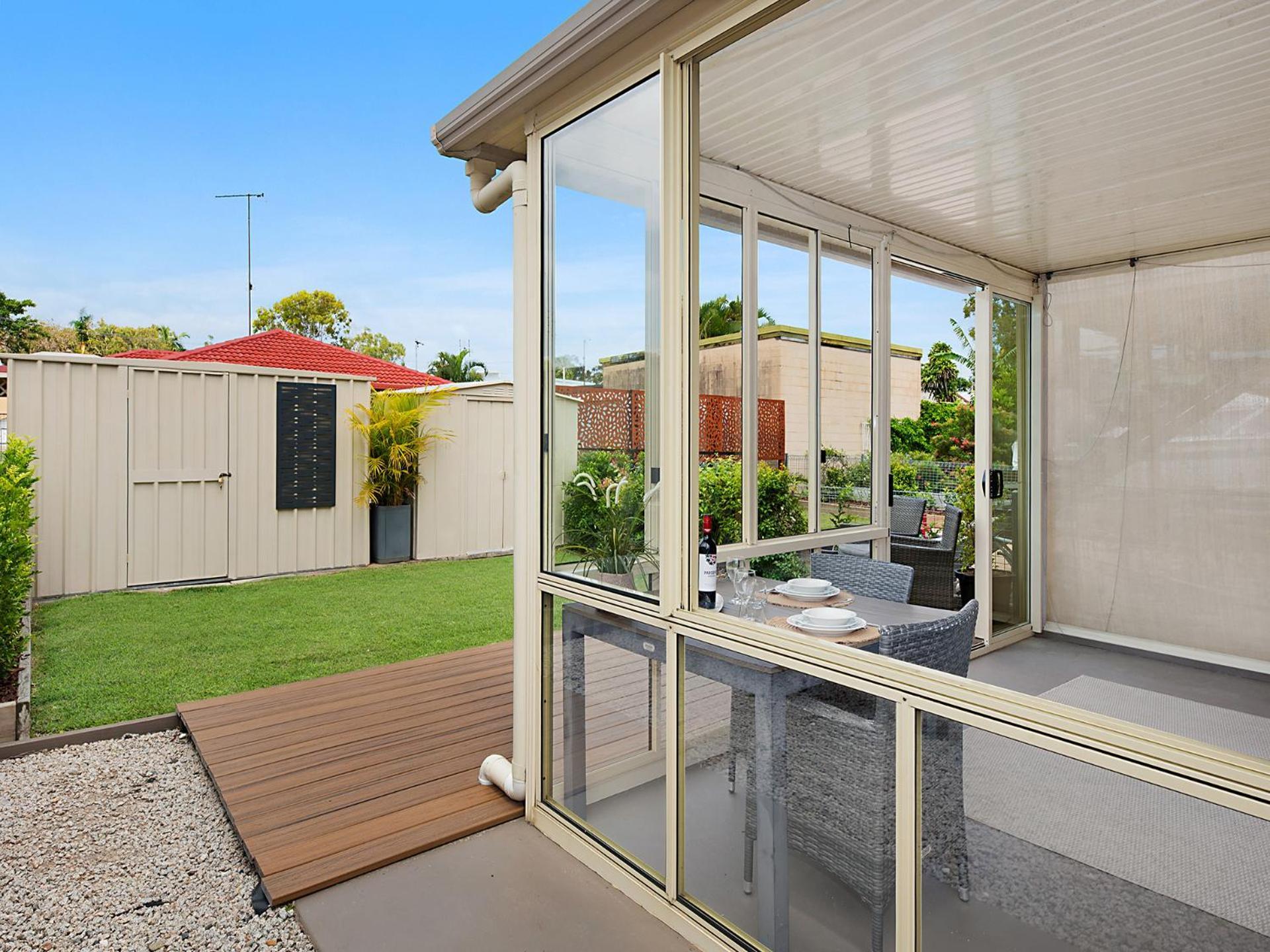 Comfortable & Convenient Coastal * Maroochydore
