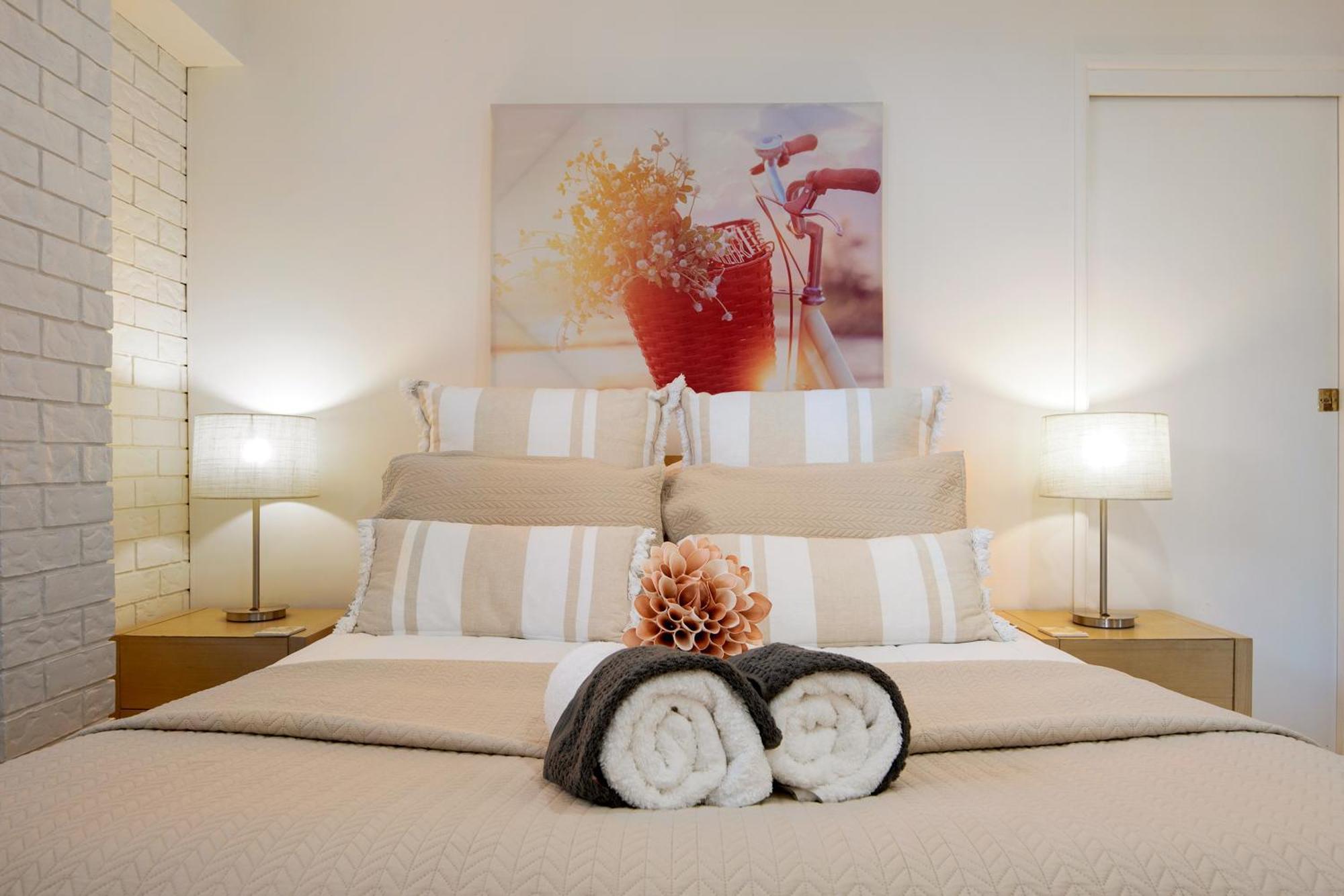 Comfortable & Convenient Coastal *